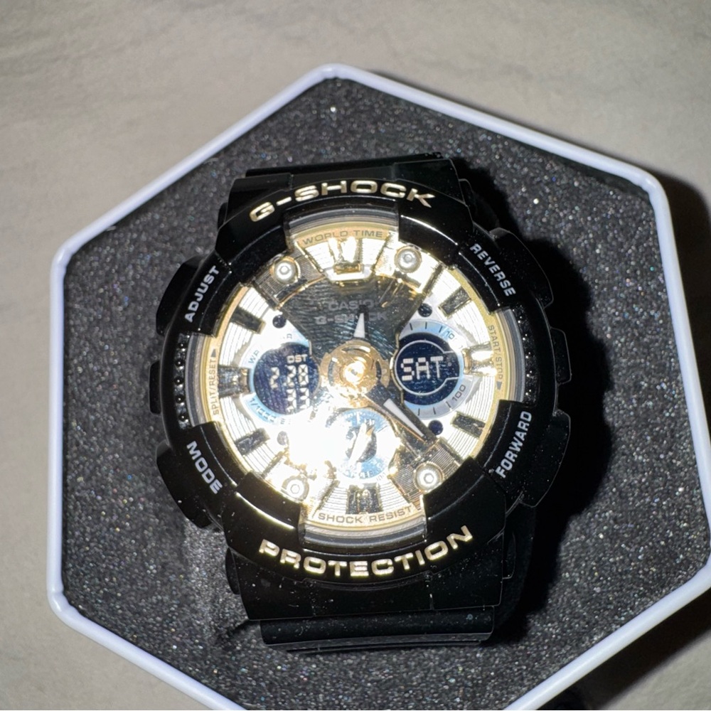 Casio G-Shock Watch - GMAS120GB-1A Black / Gold Unisex